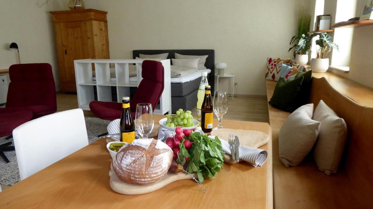 Land Und Leute Appartement Fritzlar Buitenkant foto