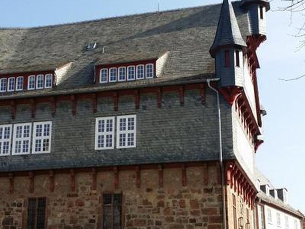 Land Und Leute Appartement Fritzlar Buitenkant foto