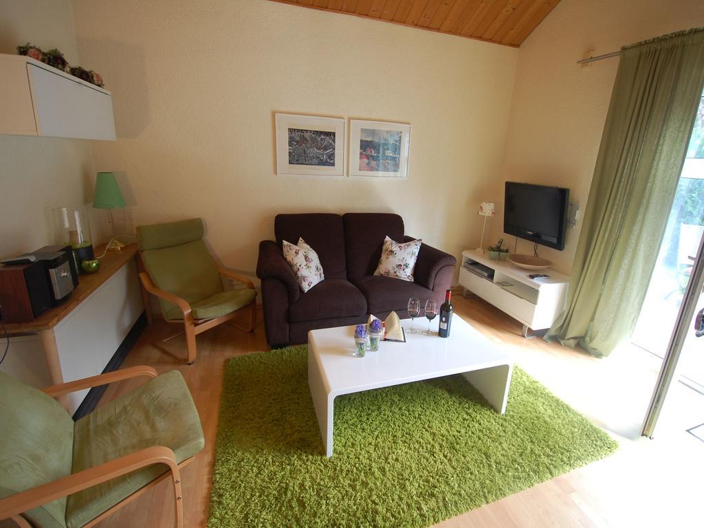 Land Und Leute Appartement Fritzlar Buitenkant foto