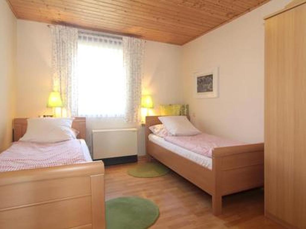 Land Und Leute Appartement Fritzlar Buitenkant foto